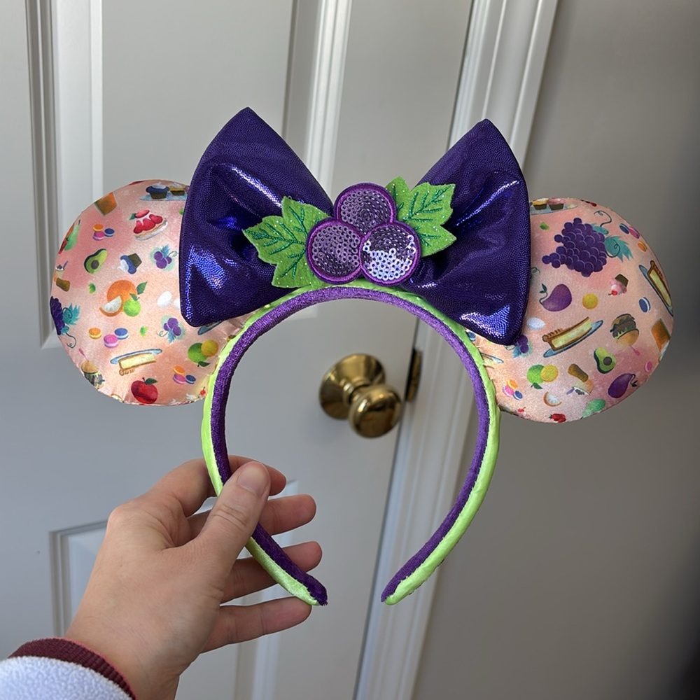 Food and wine ears